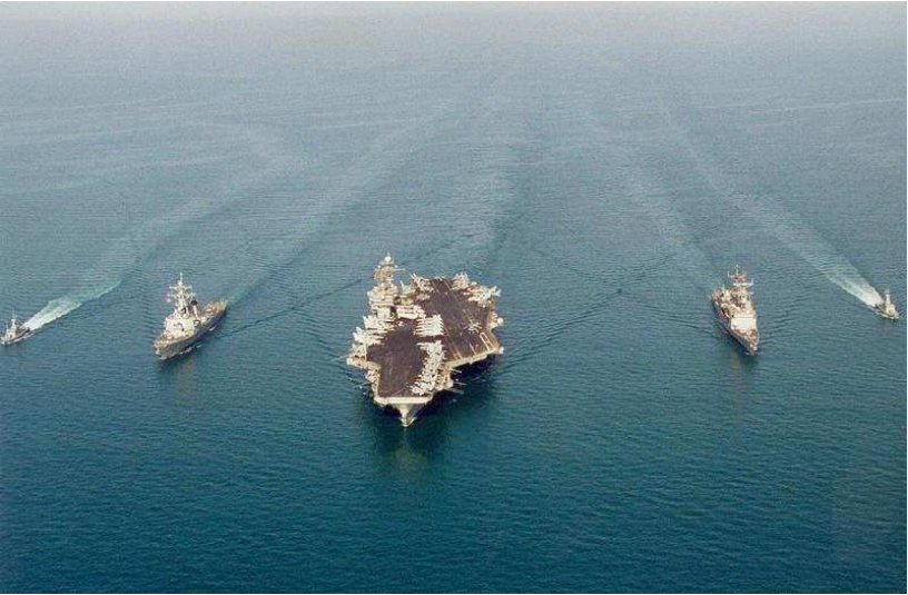 Wakes at sea.<sup>1 </sup>(Public Domain; Christian Eskelund US Navy)